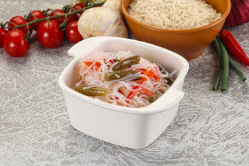 Asian glass rice noodle with vegetables