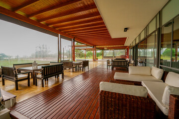 Beautiful trip to a country hotel with spa, jacuzzi, lake, pool, outdoors, books and tranquility. Breakfast and good wine