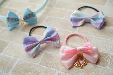 リボンの可愛い髪飾りがたくさん。