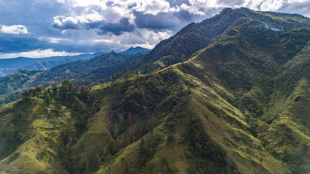 One of the many beautiful mountain ranges in Chimbu province, PNG highlands.