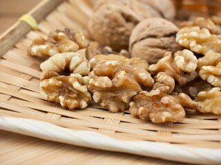 신선한 자연 유기농 견과류 호두 