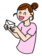 お手紙をもらって喜ぶ女性
