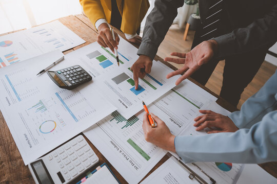 The meeting featured the Asian Men Finance Executive business team discussing the meeting to plan the event. Real estate investment projects and trading strategies for partners accounting finance.