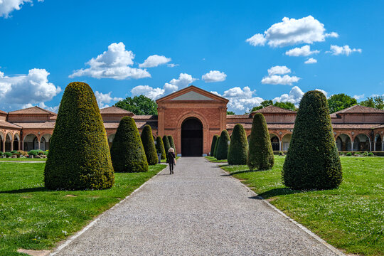 Ferrara, cimitero monumentale alla Certosa