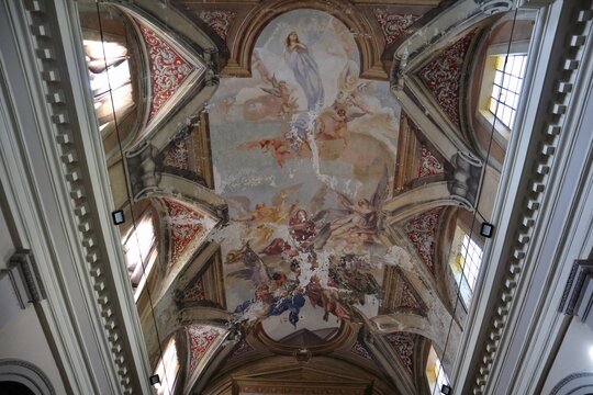 Nemi - Volta affrescata della navata della Chiesa di Santa Maria del Pozzo