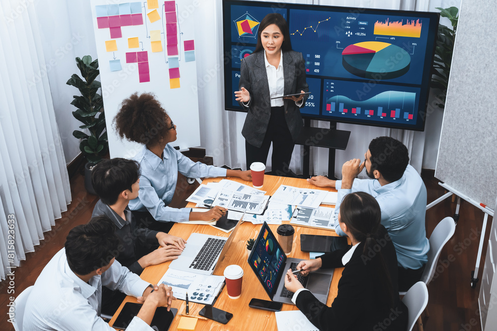 Poster top view business presentation with data analysis dashboard on tv screen in modern meeting room. bus