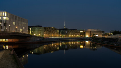 Night Berlin, view of business centers on the Spree River
