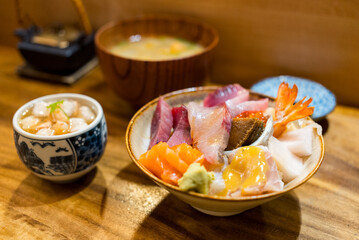 Assorted fresh sashimi fish rice bowl