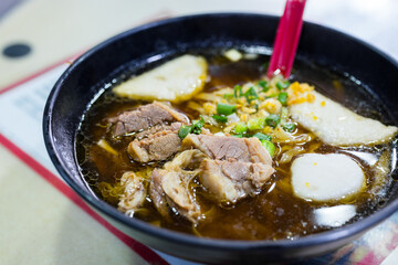 Chinese noodles with beef brisket