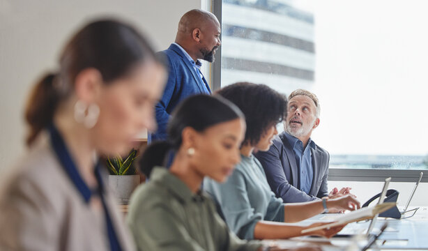 Office, manager and help employee in call center training people for technical support with feedback. Mentor, talk and advice for customer service, report and coaching team on crm strategy or sales