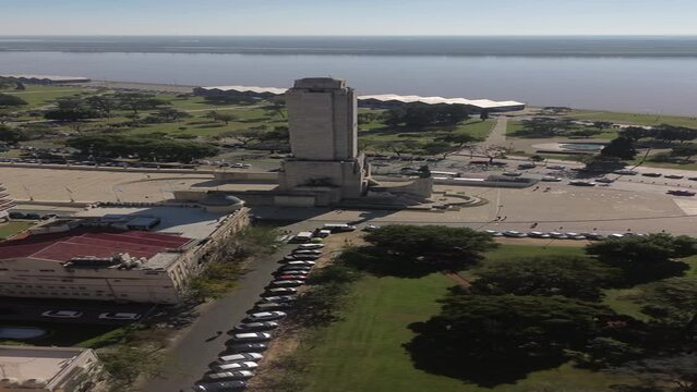 Monumento a la Bandera Argentina - rosario - dron - 9:16 - 4k - historia - reel - vertical - dia de la bandera - 20 de junio