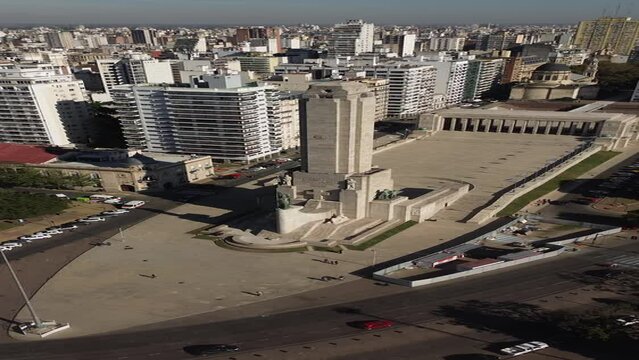 Monumento a la Bandera Argentina - rosario - dron - 9:16 - 4k - historia - reel - vertical - dia de la bandera - 20 de junio