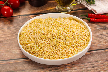 Italian raw dry pasta risoni