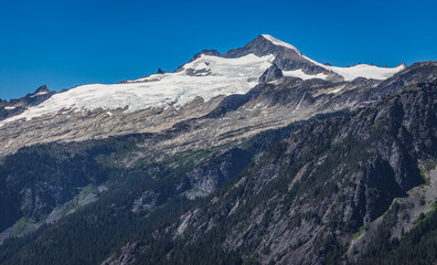 Fototapeta na wymiar Mountains and Glaciers of North Cascades, North Cascades National Park, Washington State