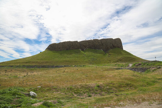 Hermiston Butte hiking area in Eastern Oregon.