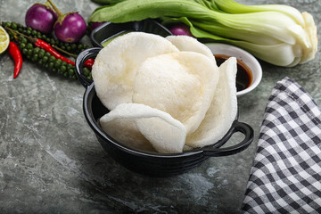 Vietnamese starter appetizer Crab chips