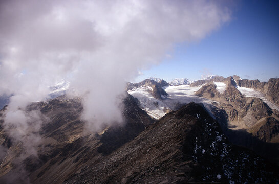 Lasaerferner (2006) einer der gr&ouml;&szlig;ten Gletscher der Ortler-Alpen - Cevedale, K&ouml;nigspitze, Monte Zebr&ugrave;, Vertainspitze, Ortler, Gro&szlig;e Angelusspitze