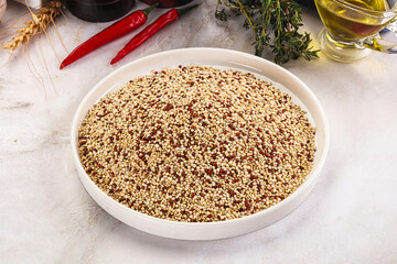 Raw dry quinoa seeds cereal
