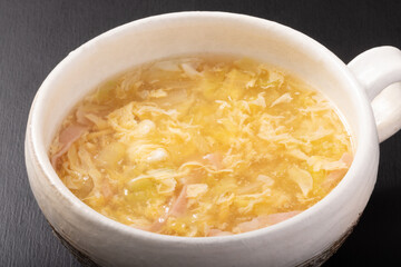 白菜とベーコンのあんかけ卵スープ