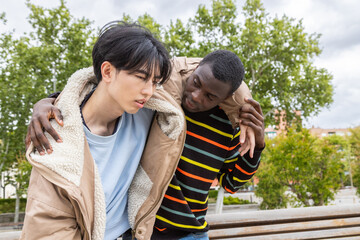 Helping a friend during a hypoglycemic episode in the park