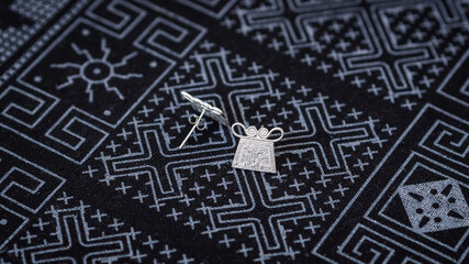 Luxury handmade hill tribe silver jewelry for lady