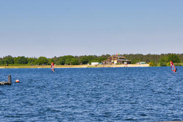 Geester See bei Lingen im Emsland - Blick auf den Windsurf-Verein