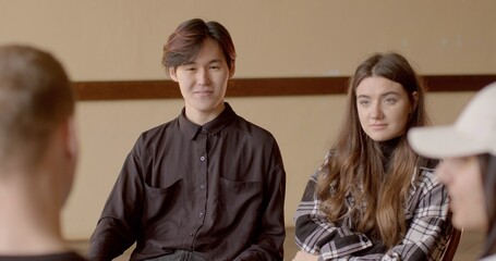 People engaging in group discussion. Students exchanging ideas, sharing opinions, discussing topics or issues collectively. Group discussions promote critical thinking, facilitate knowledge sharing.