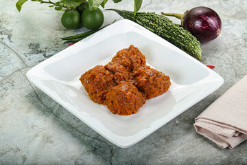 Kashmiri aloo dum - potato stuffed cheese