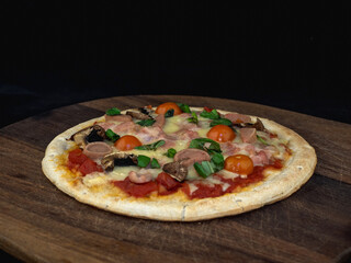 The Birdwood homemade Pizza.