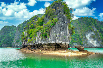 Beautiful landscape Lan Ha bay view from the Cat Ba Island. Lan Ha bay is the UNESCO World Heritage Site, it is a beautiful natural wonder in northern Vietnam © huythoai
