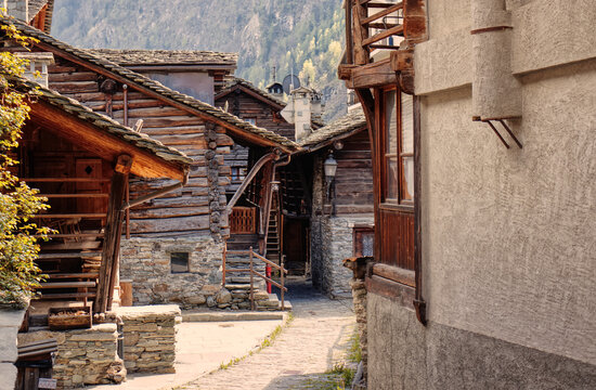 In the midst of mountain houses, Alagna.
