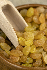 dried yellow grapes without seeds raisins