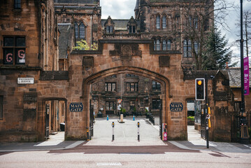 Historic Architecture of the University of Glasgow's Main Gate