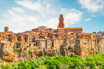 Fototapeta premium Pitigliano city on the cliff in summer, Italy