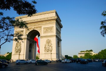 Arc De Triomphe On The Champs-&Atilde;&permil;lys&Atilde;&copy;es