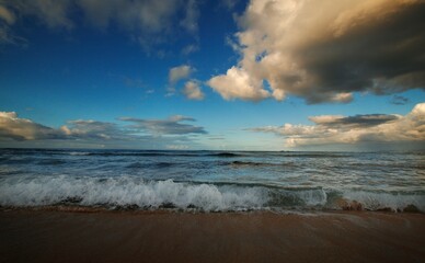 Fototapeta premium Waves On A Beach