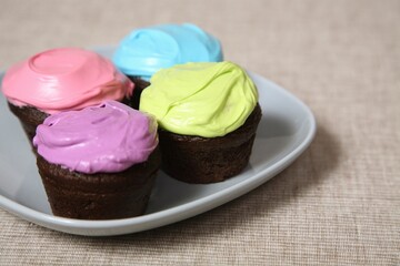 Cupcakes With Colored Icing
