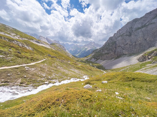 Fototapeta premium Hiking to Refuge du Col de la Vanoise in National Park of Vanoise