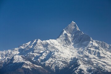 Obraz premium Machapuchhre Or Fishtail Mountain In The Annapurna Region Of Nepal Near Pokhara, Nepal