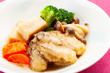 凍り豆腐と揚げ牡蠣のうま煮