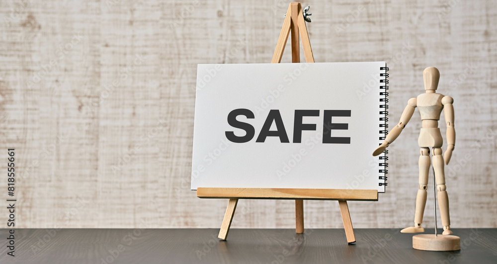 Aufkleber there is notebook with the word safe. it is as an eye-catching image.