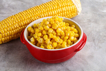 Marinated corn in the bowl