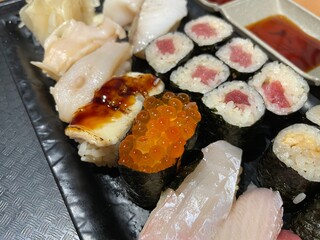 にぎり寿司の盛り合わせ