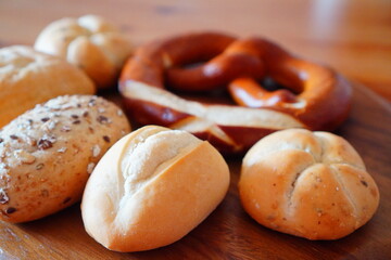 パン屋さんで購入したドイツパン