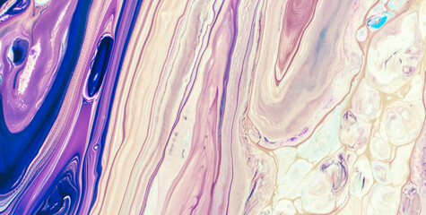 Luminous Flow: Exploring the Magic of Liquid Art in Oil Paint