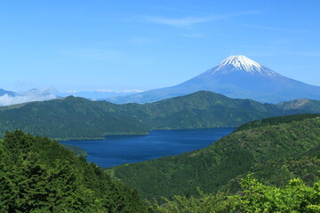 Obraz premium 富士山と芦ノ湖