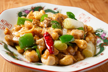 鶏肉のカシューナッツ炒め