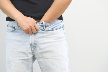 Indoor mold itching on the male genitals