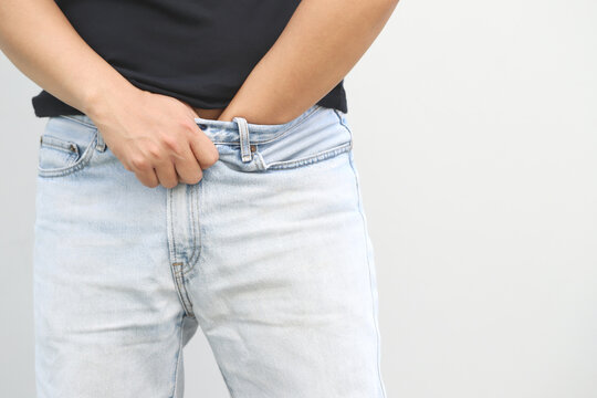Indoor mold itching on the male genitals