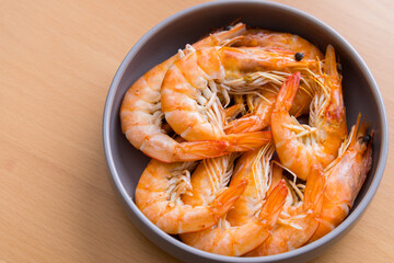 Cooked shrimp in the plate